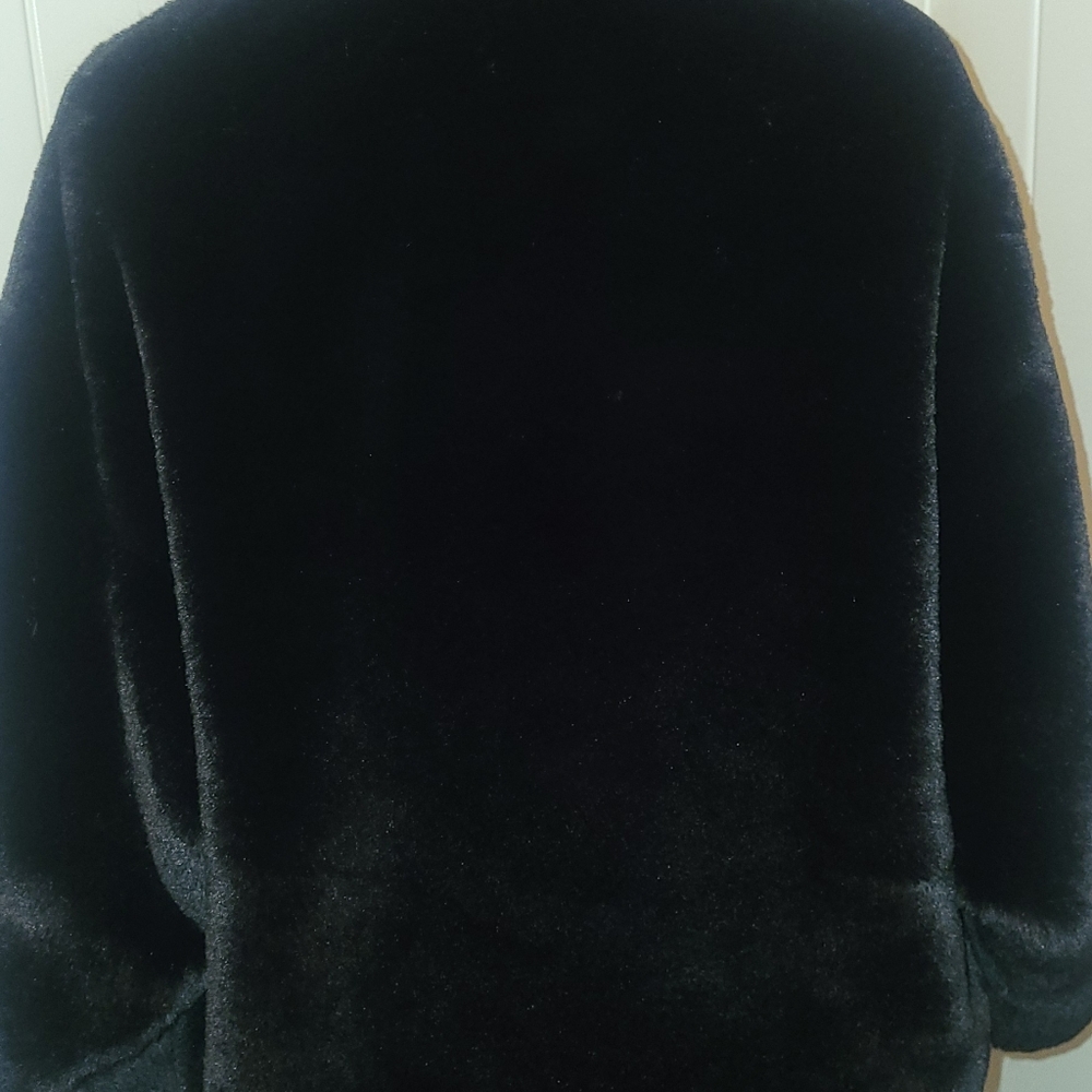 Zara Basic Black Faux Fur jacket - Picture 2 of 4